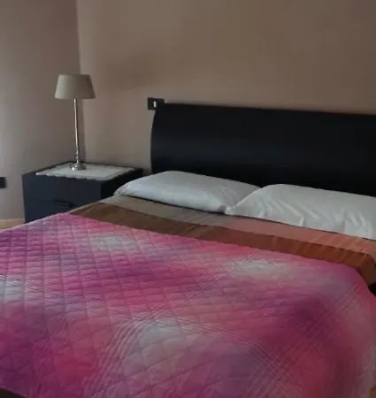 Charlotte Bed & Breakfast *